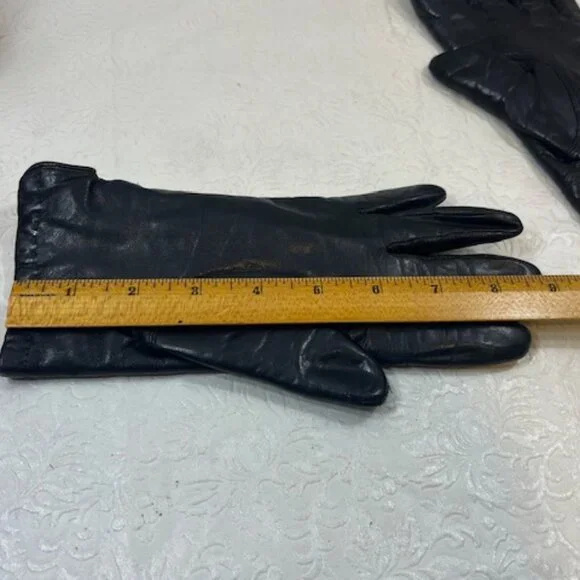 VTG Real Fur Lined Soft Leather Gloves Black Size: Sm-Med